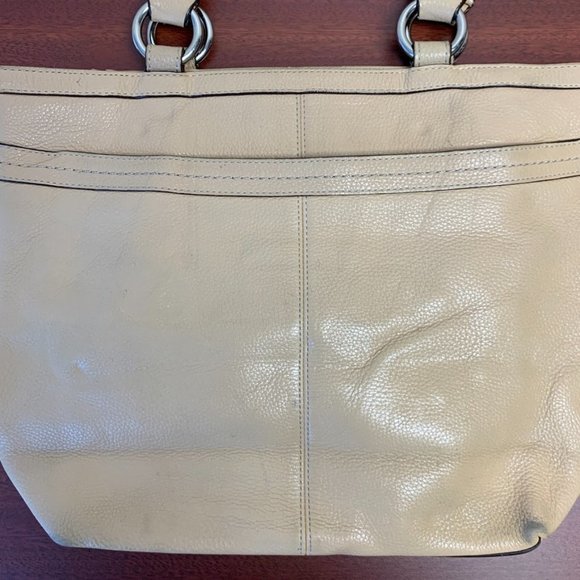 Beautiful Coach Penelope Tan Pebble Tote Bag - Picture 4 of 10